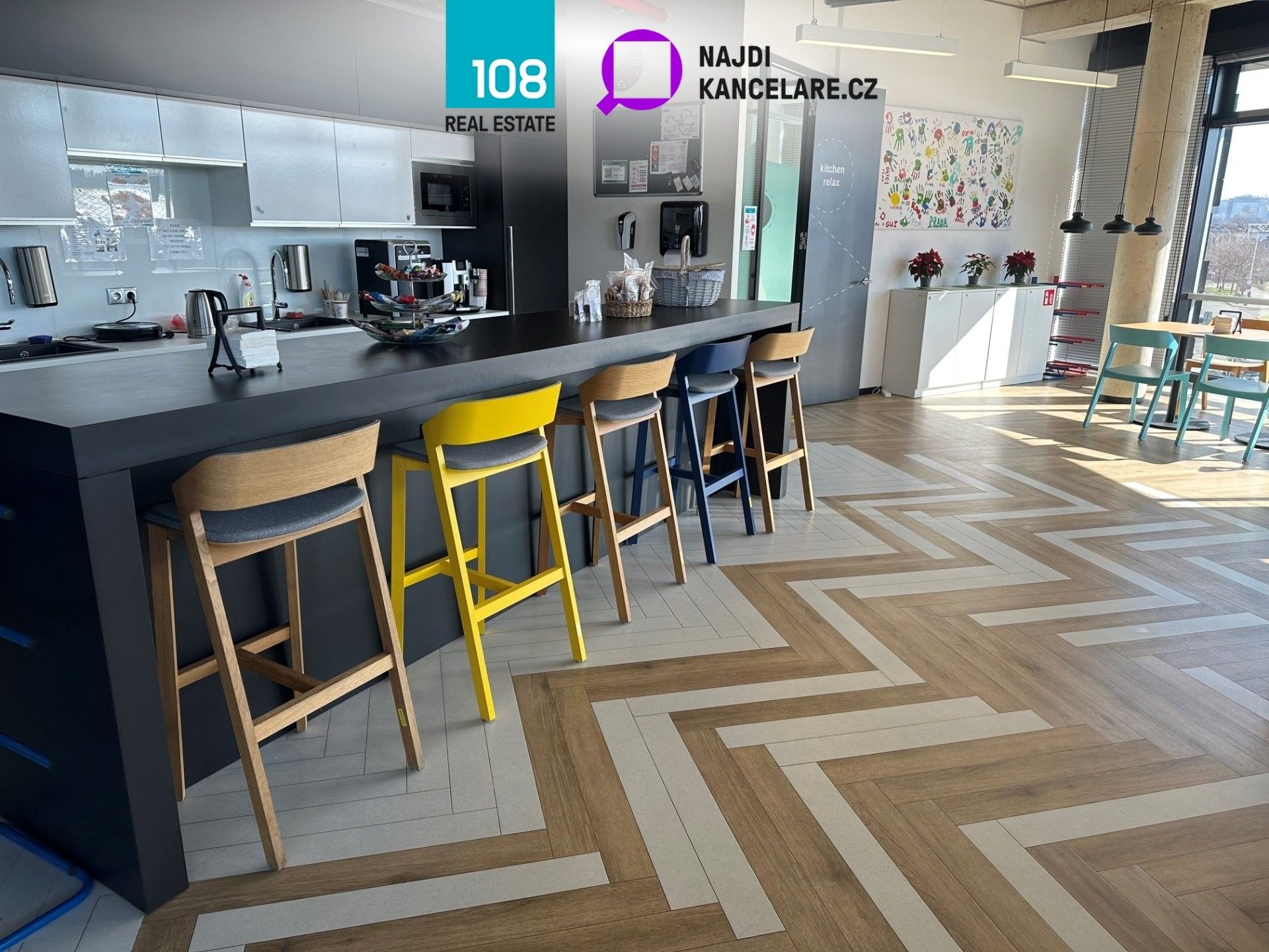 Kancelář · 1 326 m² · Argentinská 1610, Praha Holešovice - 4