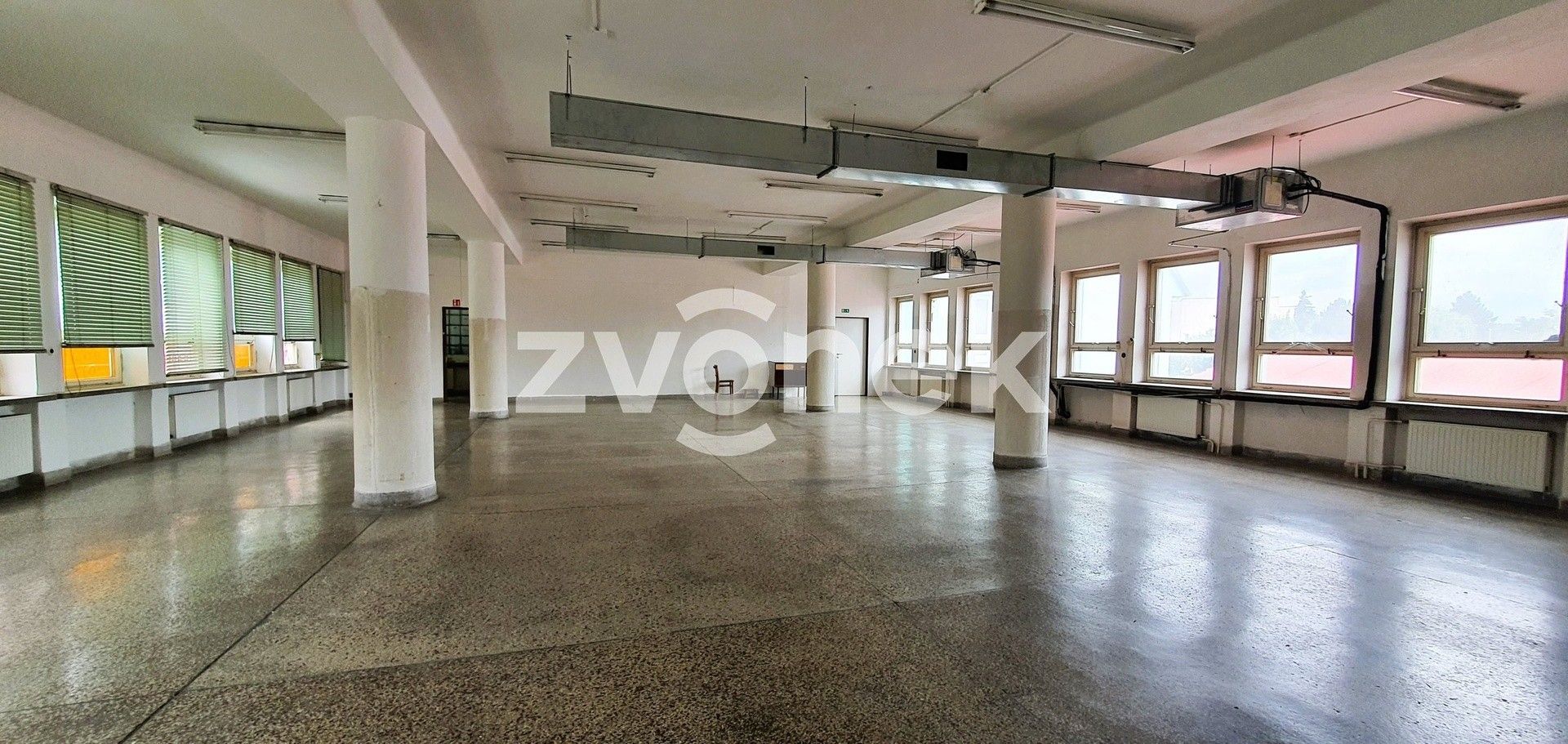 Obchodní prostory · 212 m² · Bílovice - 3