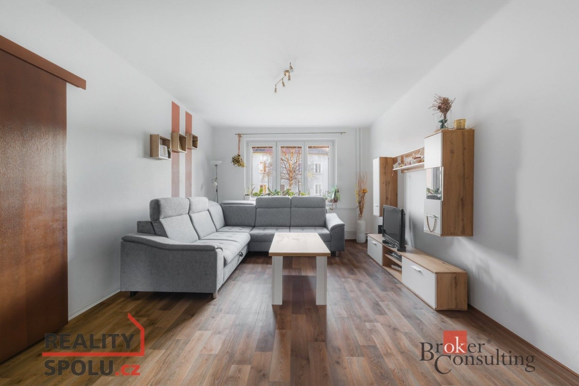 Prodej byt 2+1 - Pod Koníčky, Klatovy, 54 m²