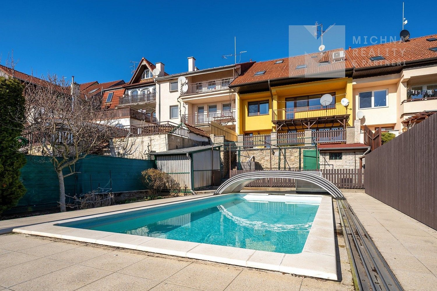 Rodinné domy, Mikulov, okres Břeclav, Jihomoravský kraj, 362 m² - 1