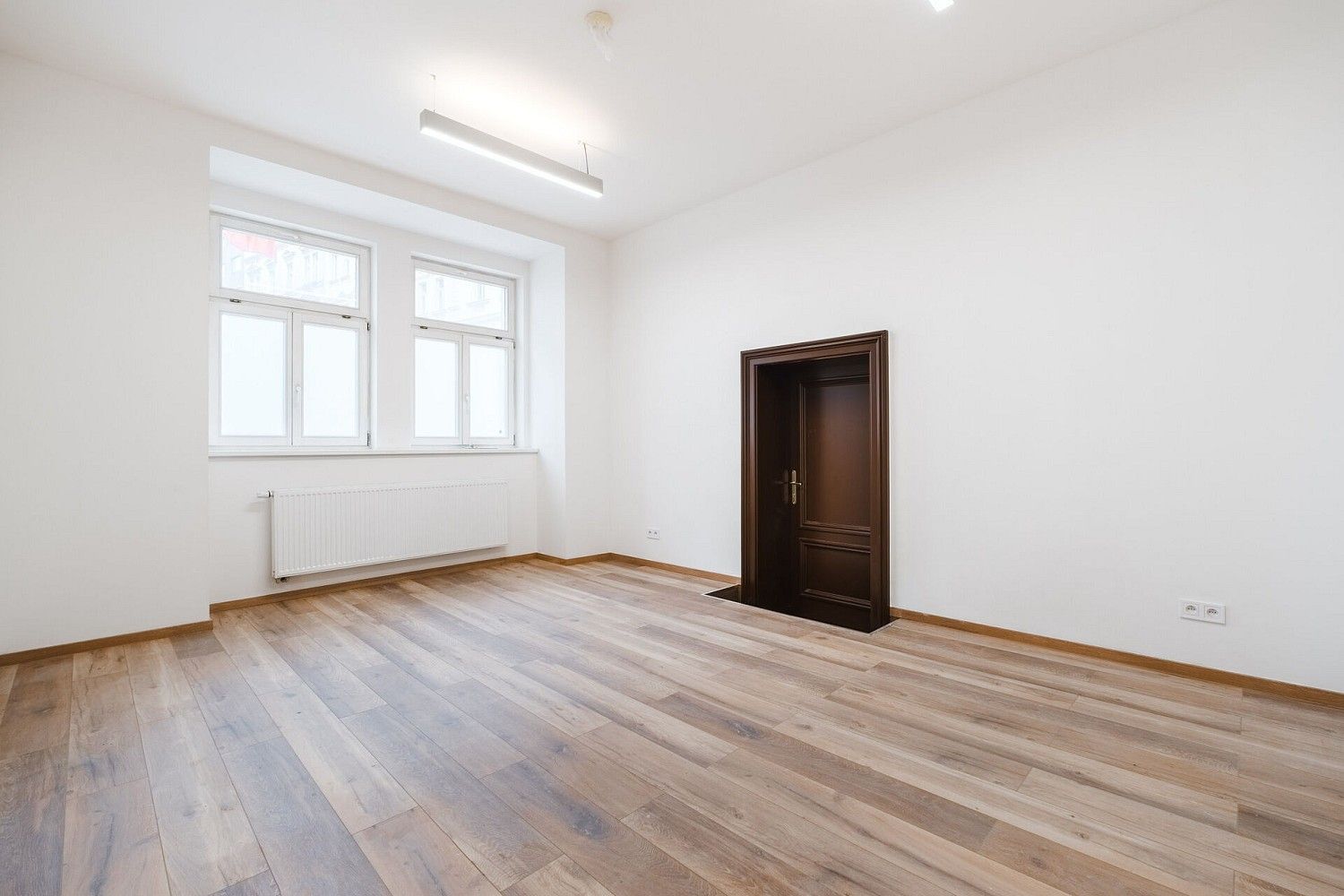 Obchodní prostory · 50 m² · Praha - Nové Město, okres Praha 2, Hlavní město Praha - 3