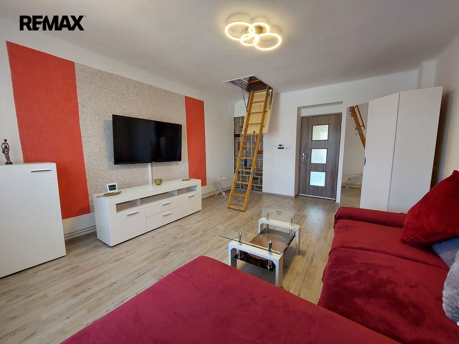 Prodej byt 1+1 - Západní 1599, Karlovy Vary, 55 m² - 5