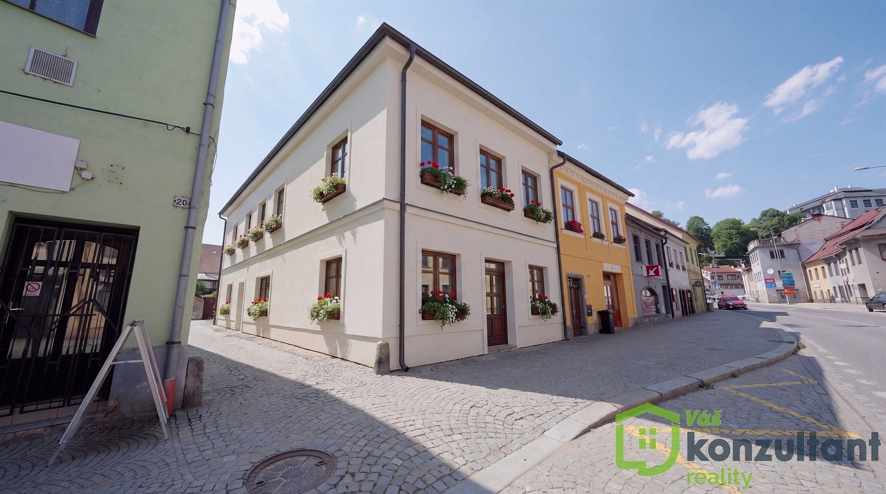 Rodinné domy, Velké Meziříčí, okres Žďár nad Sázavou, Kraj Vysočina, 222 m² - 2