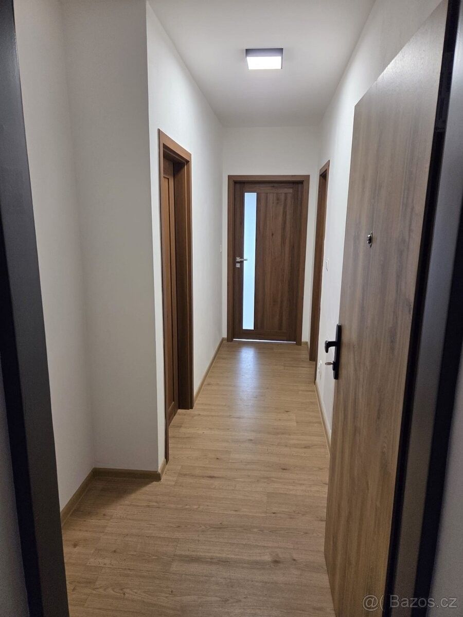 Pronájem byt - Francova Lhota, 756 14