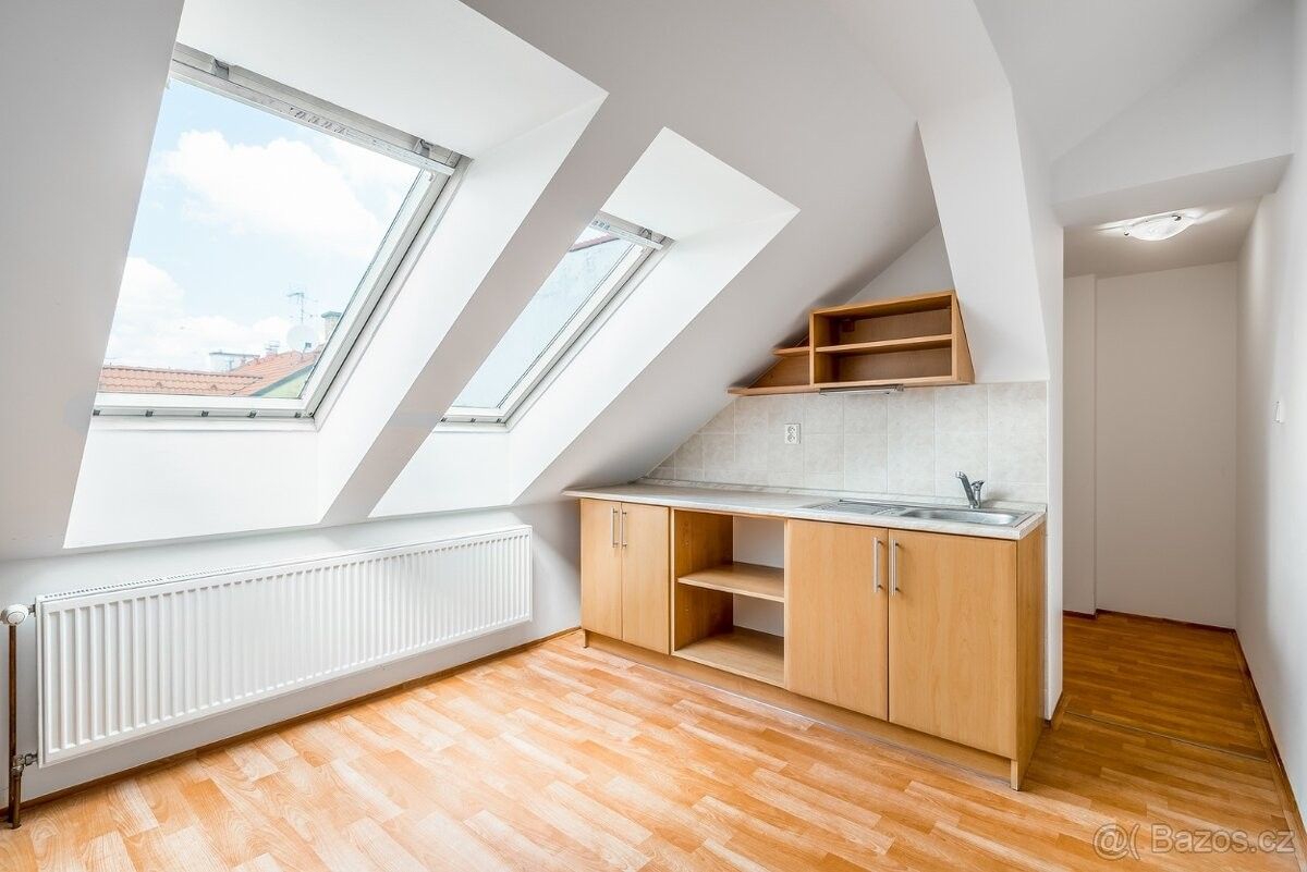 Prodej byt - Plzeň, 301 00