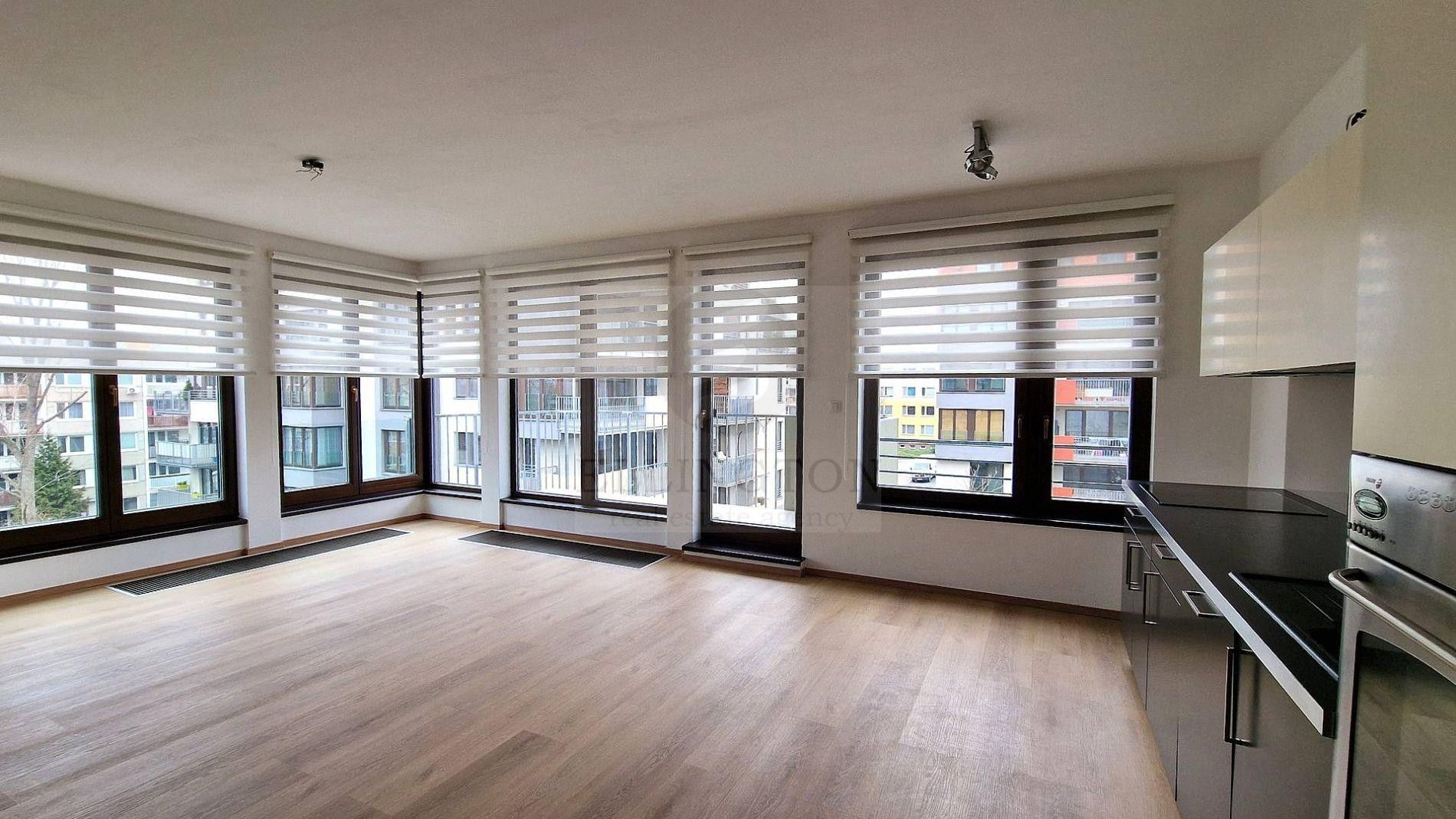 Pronájem byt 2+kk - Vánková, Praha, 66 m²