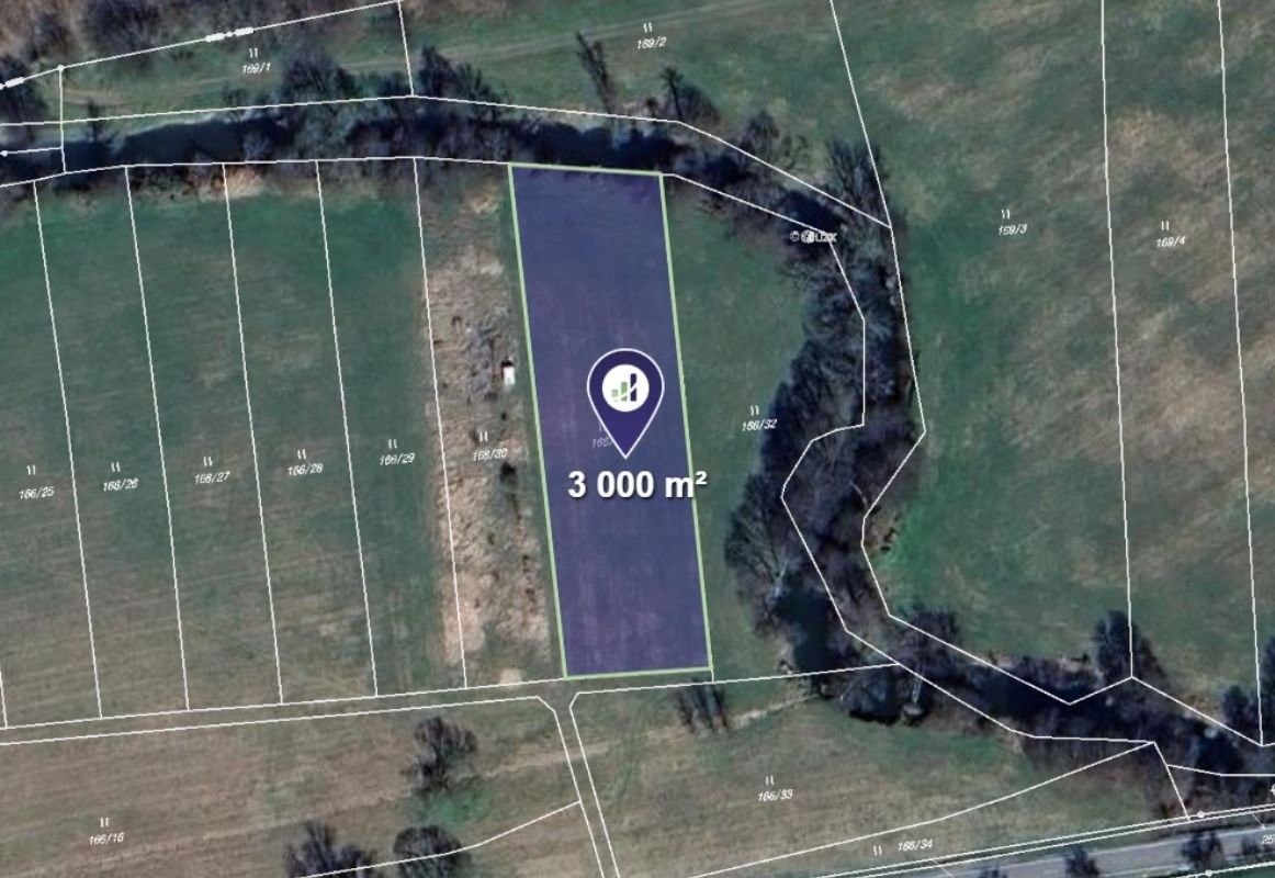 Louky, Bouzov, 3 000 m²