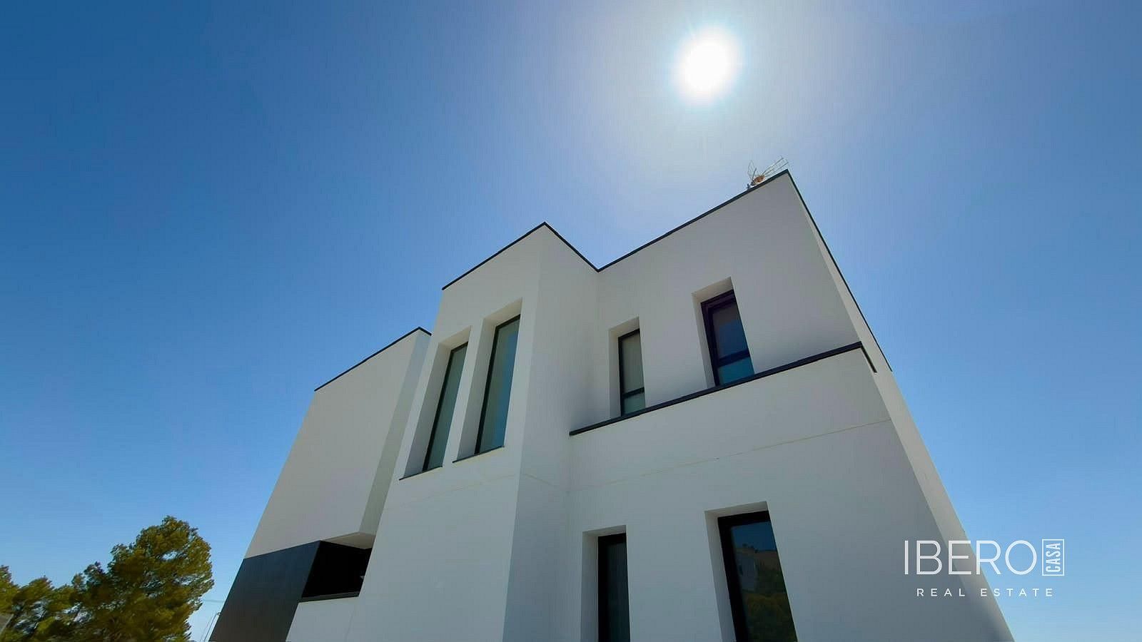Prodej rodinný dům - Finestrat, ES, 327 m² - 2