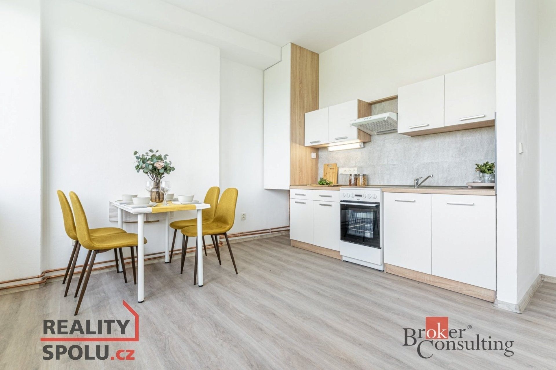 Pronájem byt 2+kk - Mlékojedy, 54 m²