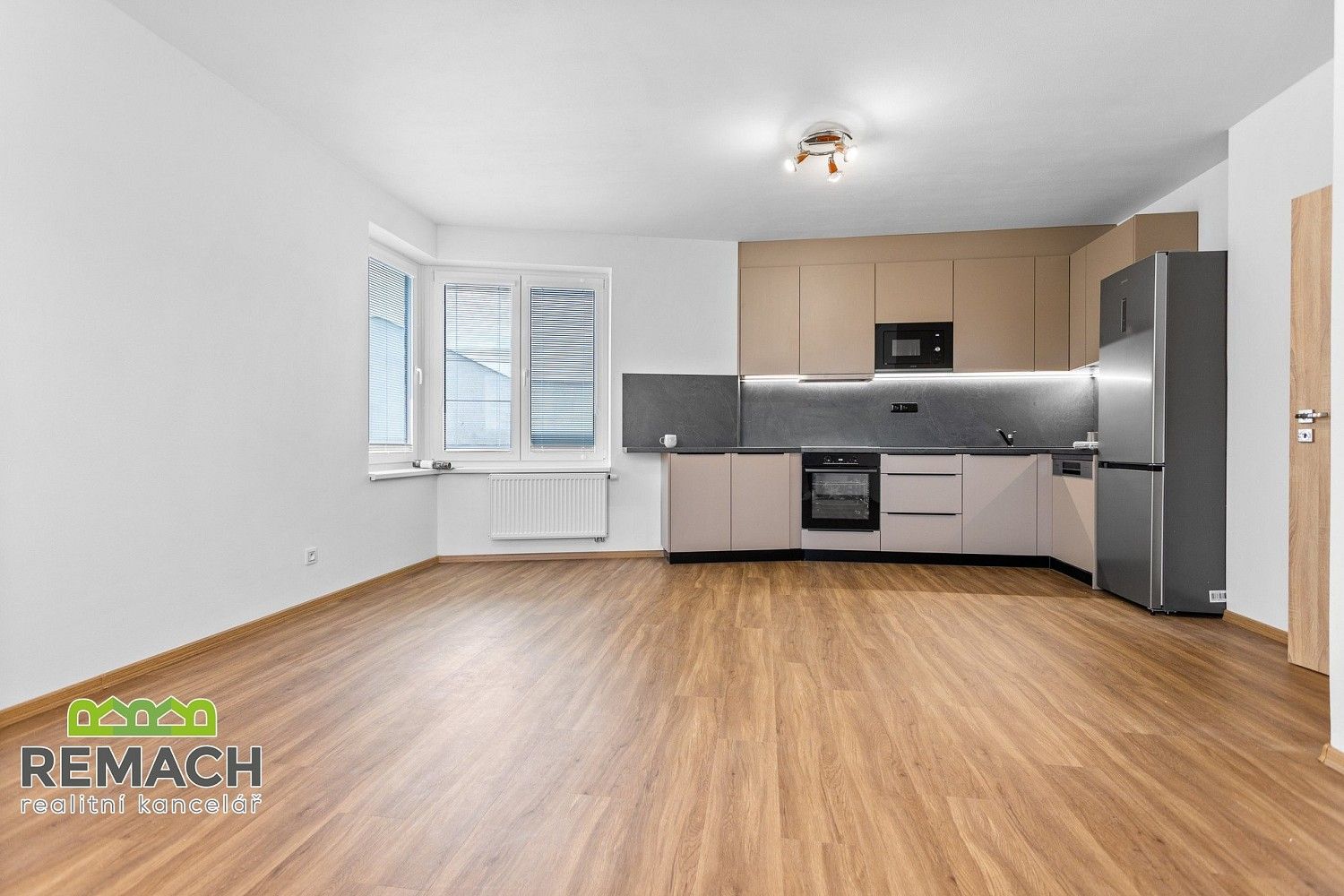 Pronájem byt 2+kk - Náchod - Staré Město nad Metují, Královéhradecký kraj, 52 m² - 2