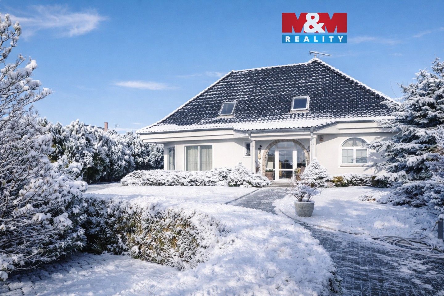 Rodinné domy, V zákruží, Třebestovice, 280 m²