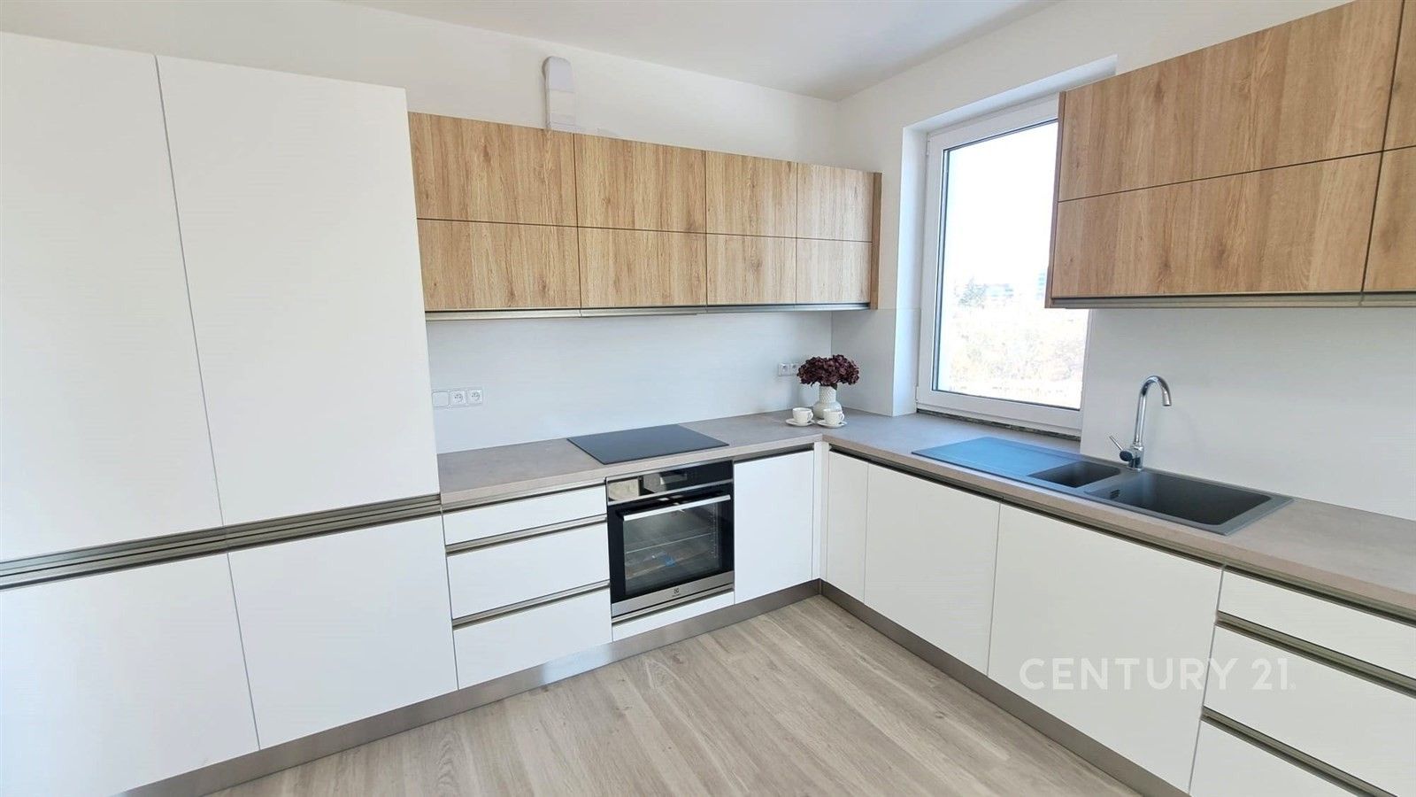 2+kk, Znojmo, 63 m²