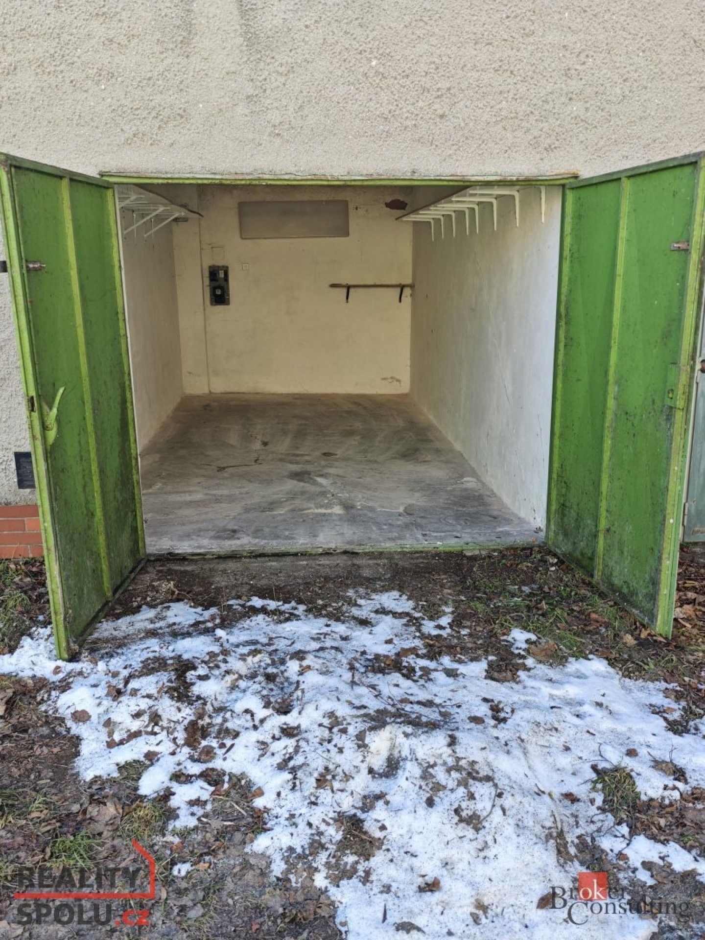 Prodej garáž - Klatovská třída, Plzeň, 18 m²