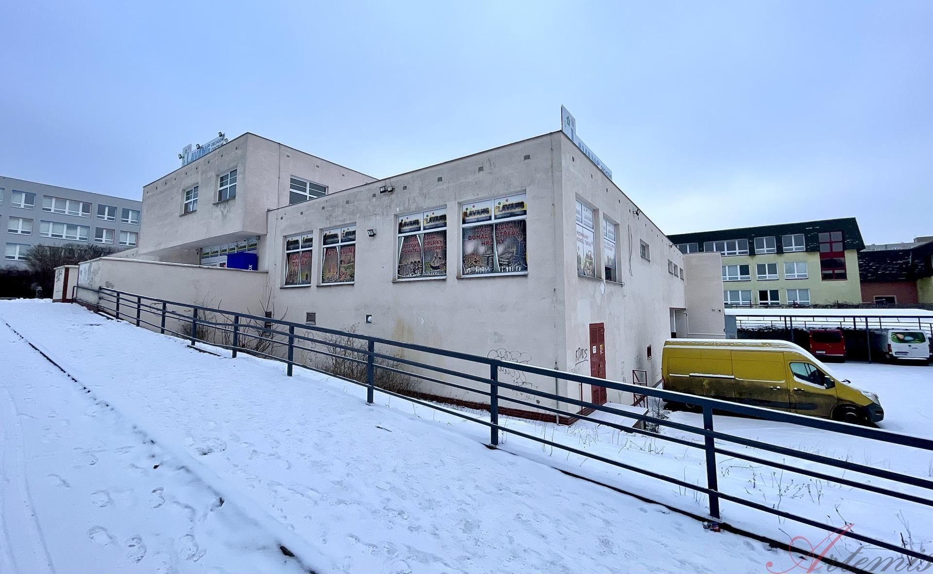 Obchodní prostory, Ladova, Havířov, 1 587 m²