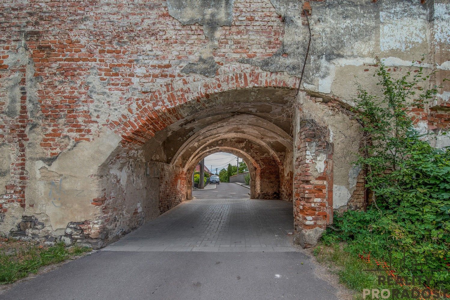 Komerční nemovitost · 1 100 m² · Tasovice, okres Znojmo - 3