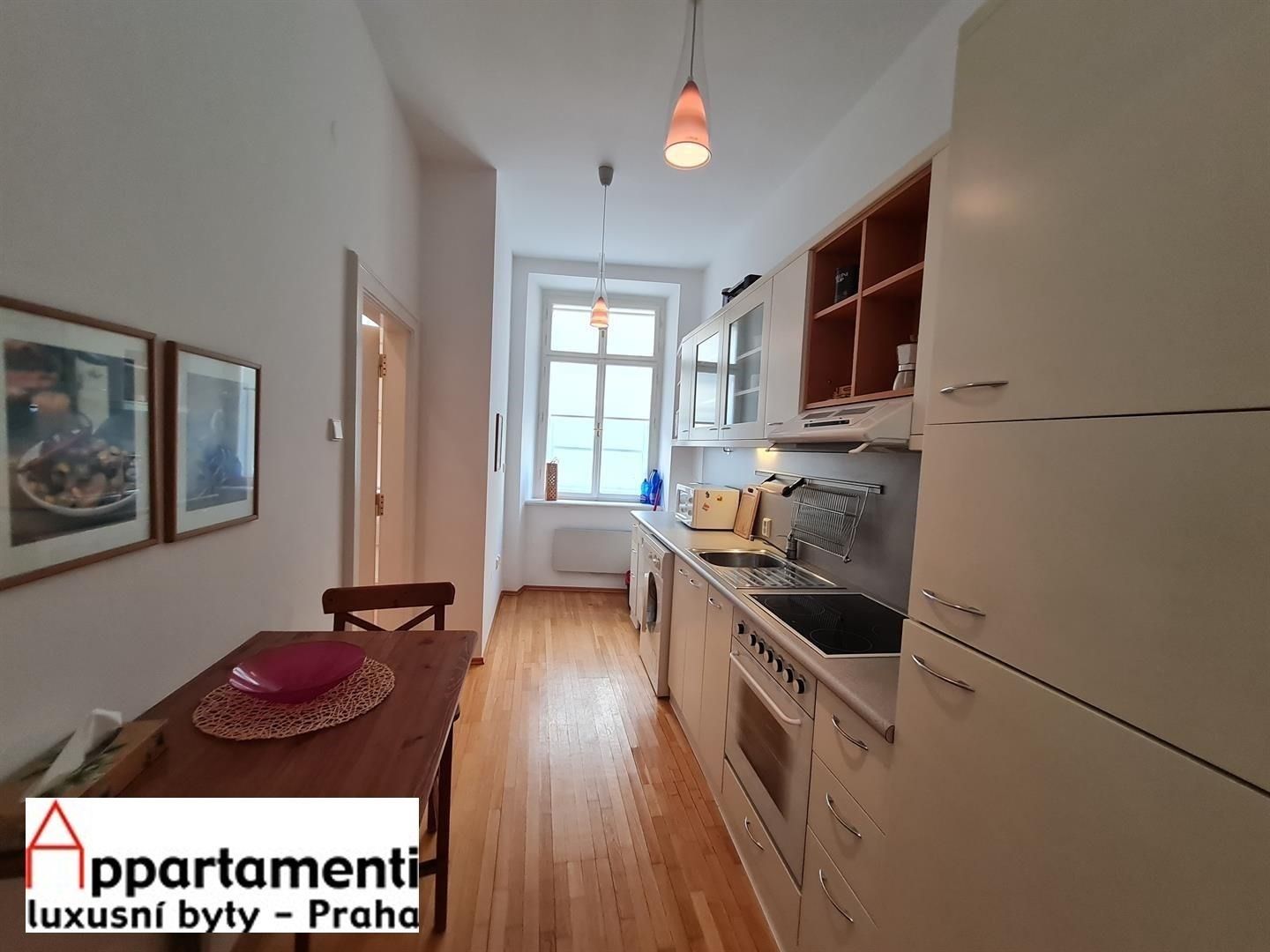 2+1, Vlašská, Praha, 60 m² - 2