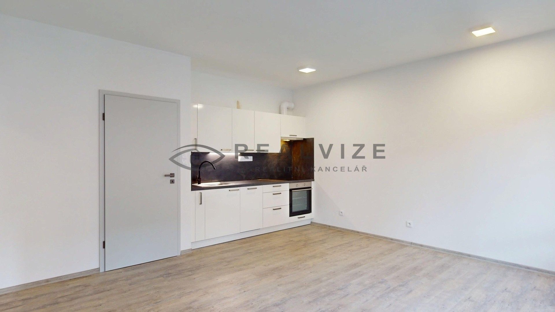 Pronájem byt 2+kk - Puklicova, České Budějovice, 50 m²