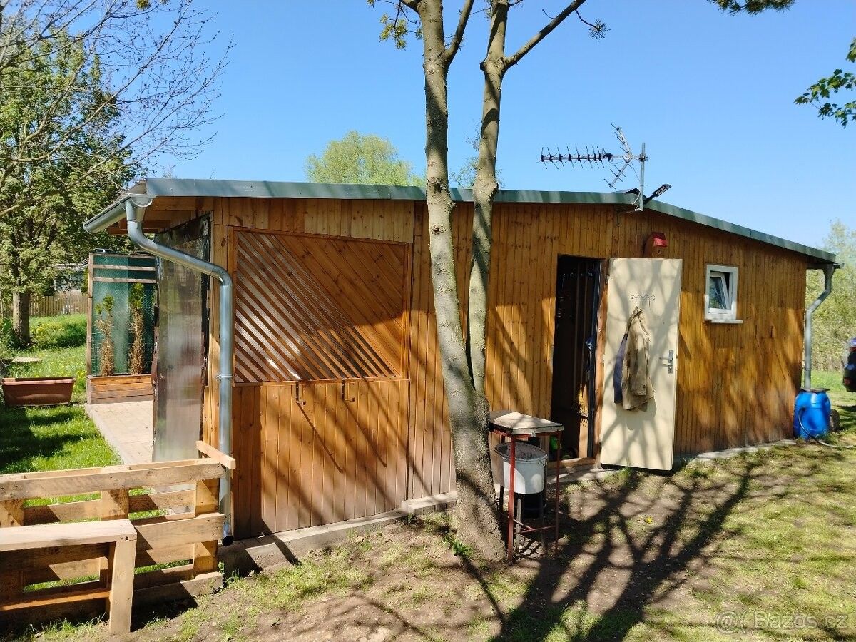 Prodej chata - Kadaň, 432 01