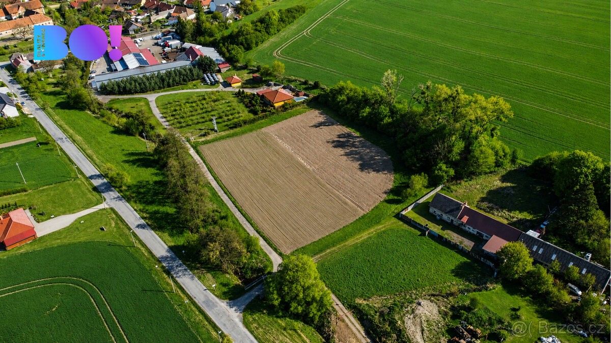 Pozemky pro bydlení, Koryčany, 768 05 - 1