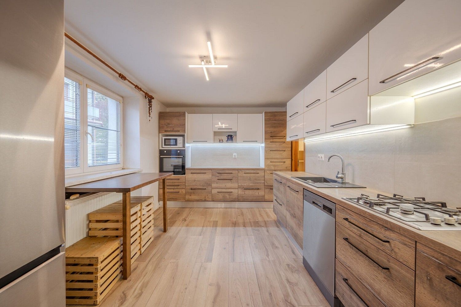 Prodej rodinný dům - Komňa, okres Uherské Hradiště, 182 m² - 2