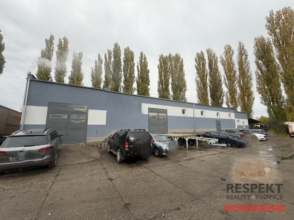 Sklady, Kladno, 330 m²