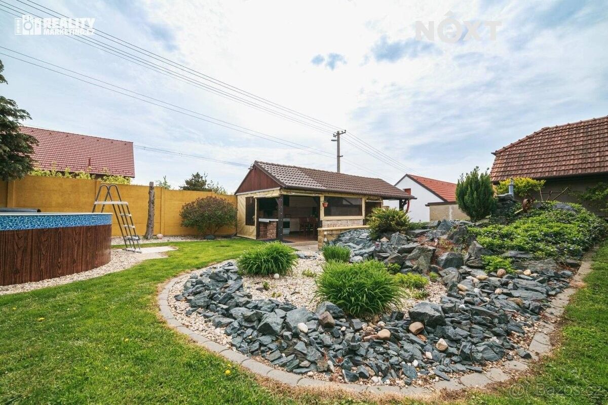 Prodej rodinný dům - Mutěnice, 696 11