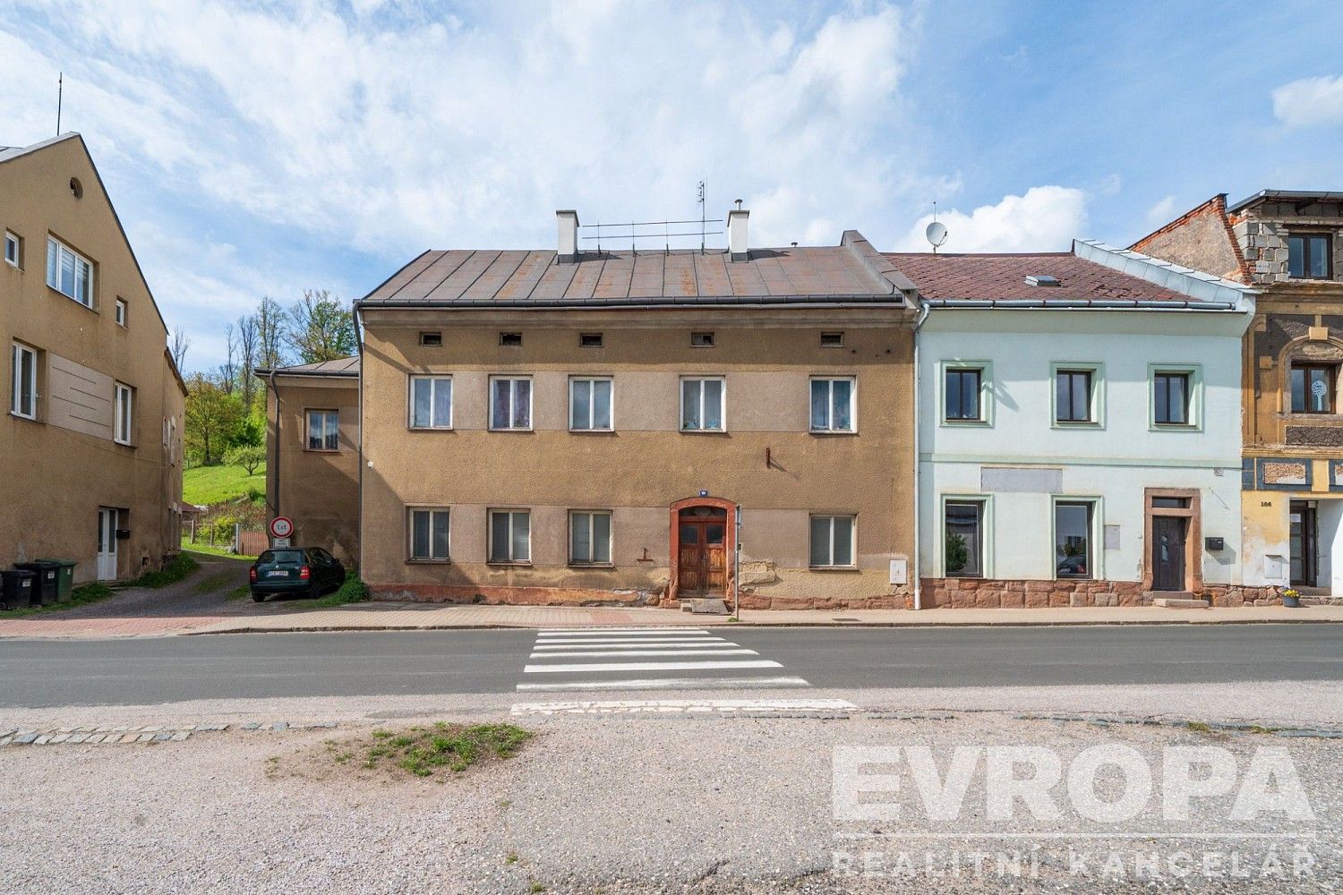 Rodinné domy, Hostinné, okres Trutnov, Královéhradecký kraj, 269 m² - 1