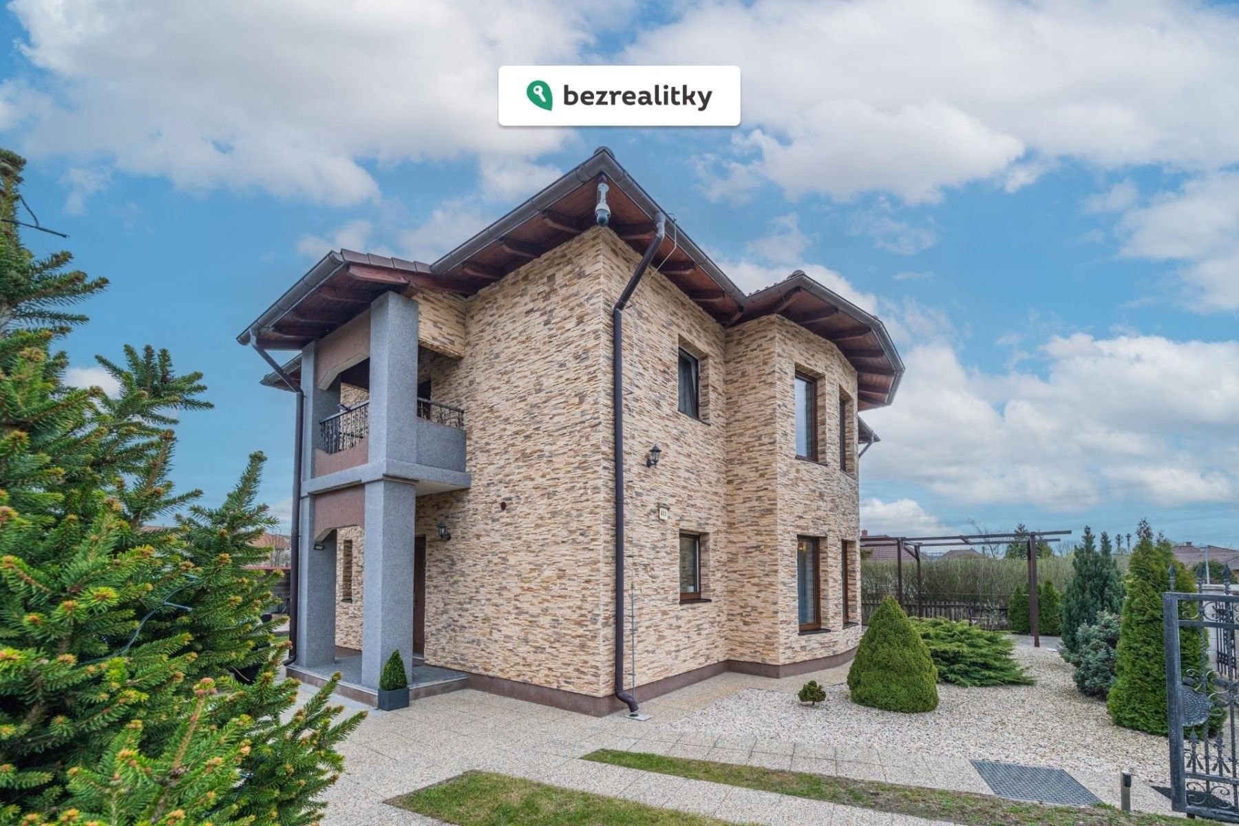 Prodej rodinný dům - Pod Hájem, Přezletice, 172 m²