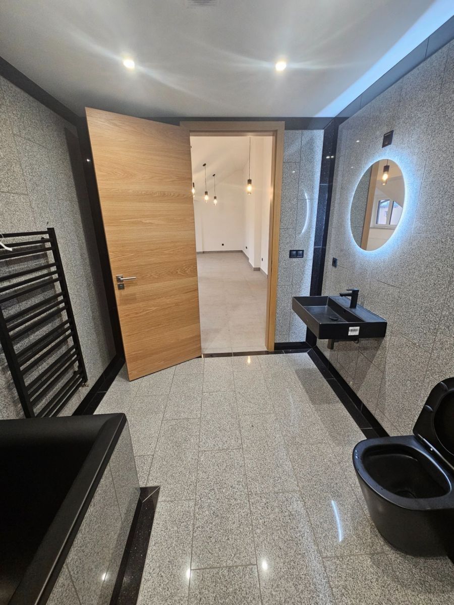 Byty, Bělehradská, Ústí nad Labem - Ústí nad Labem, Ústecký kraj, 72 m² - 1