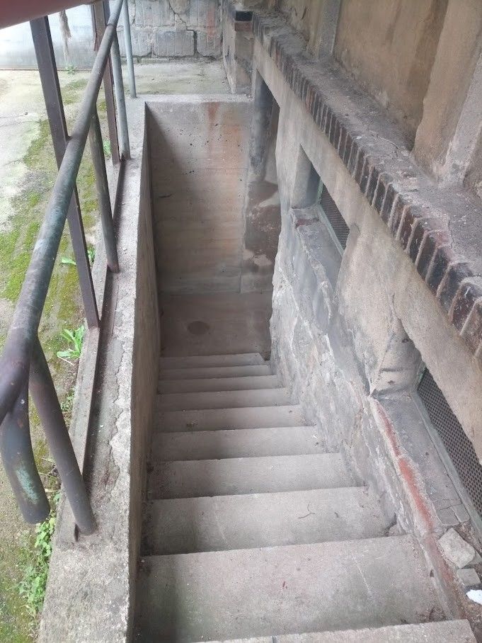 Sklady, Děčín, 405 05