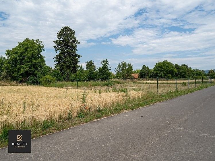Prodej pozemek pro bydlení - Újezd - Rybníček, okres Olomouc - 5