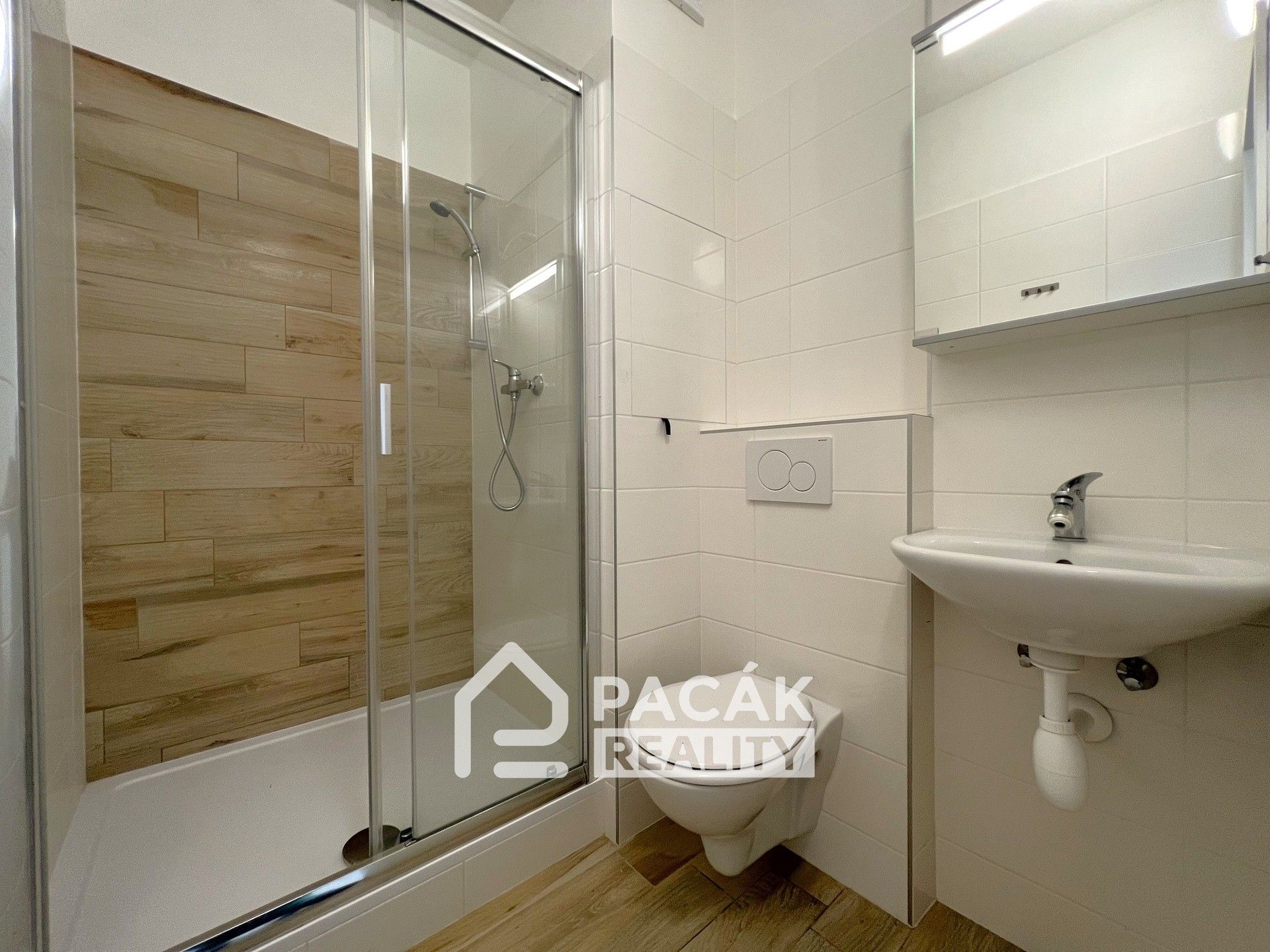 2+kk, Jeremiášova, Olomouc, 40 m²