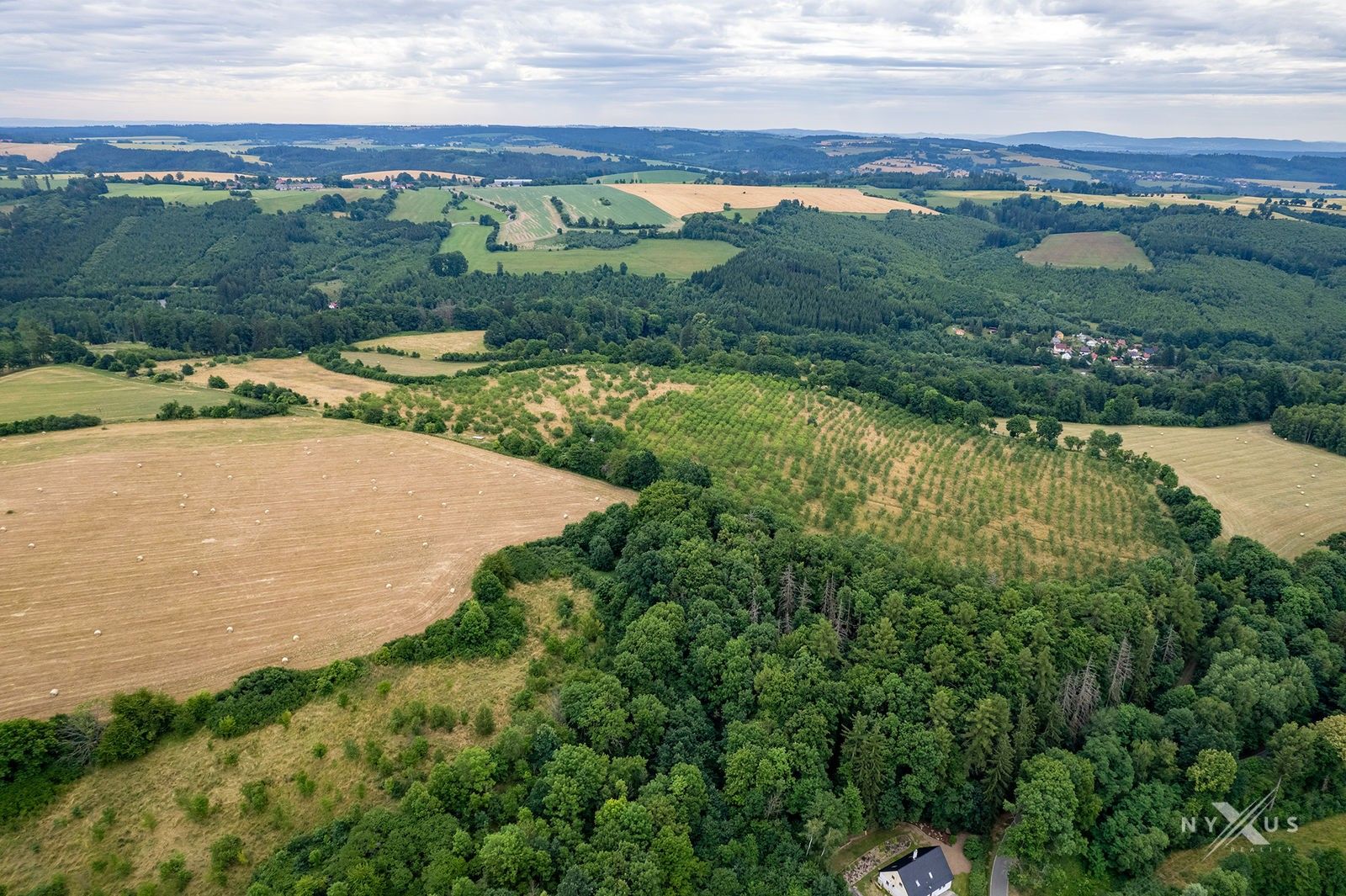 Prodej pozemek - Zbraslavice, 123 793 m² - 5