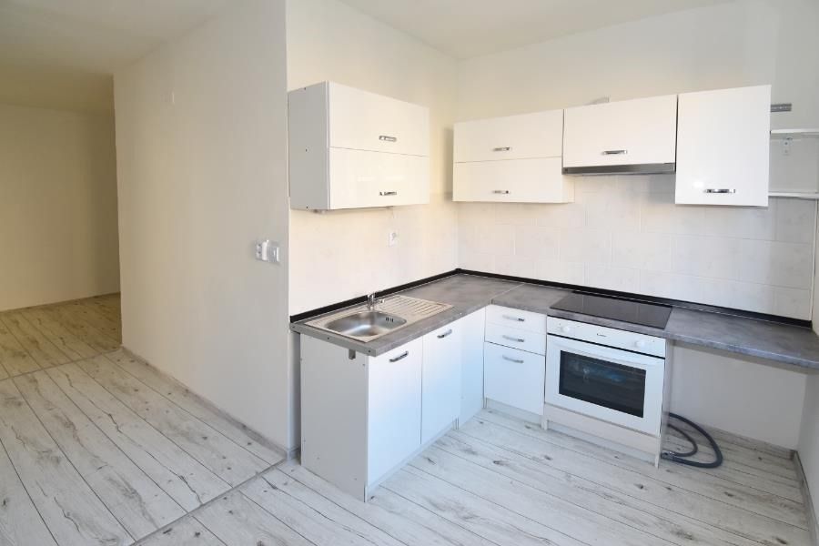 Prodej byt 2+1 - Skalková 5215, Chomutov, 60 m² - 5