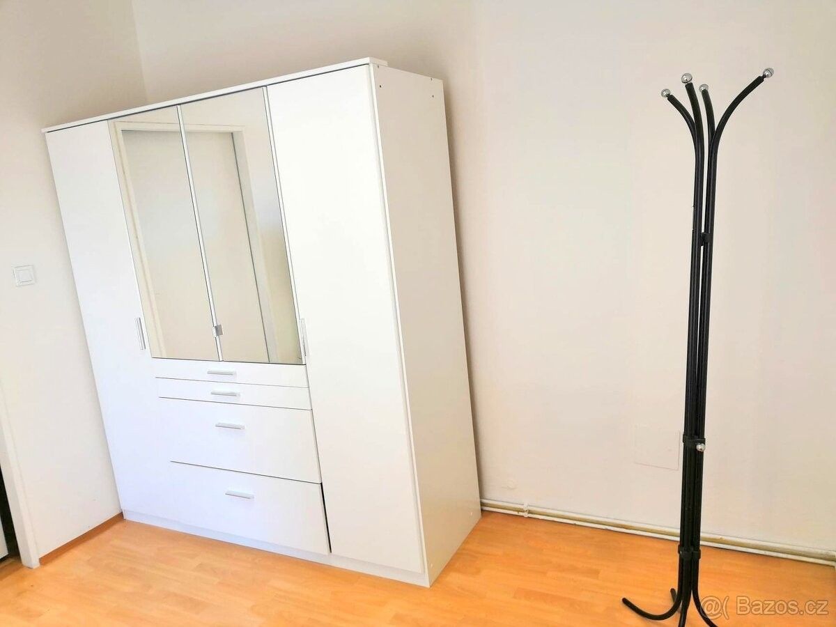 Pronájem byt - Ostrava, 702 00