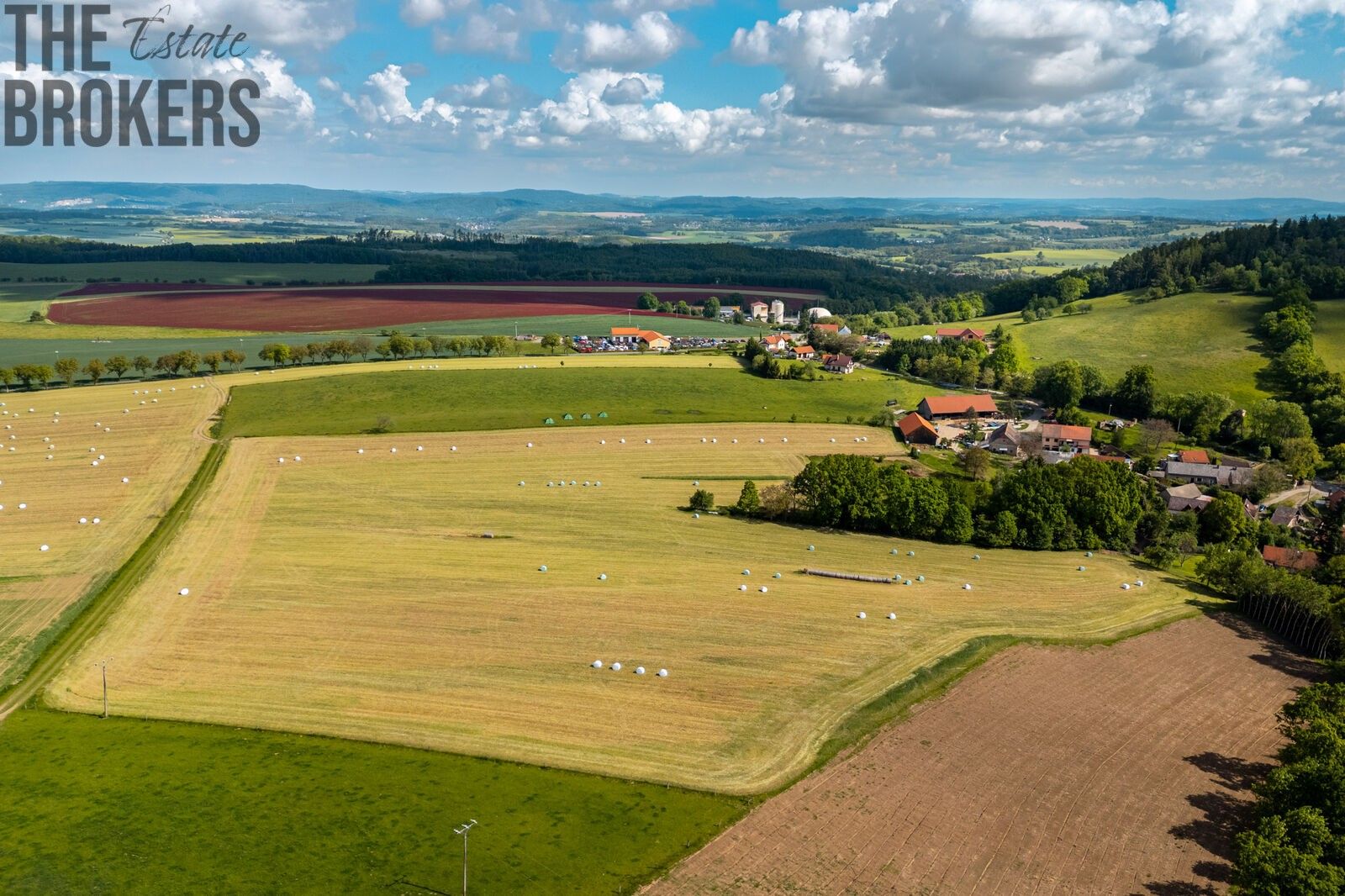 Zemědělské pozemky, Neveklov, 29 192 m² - 1