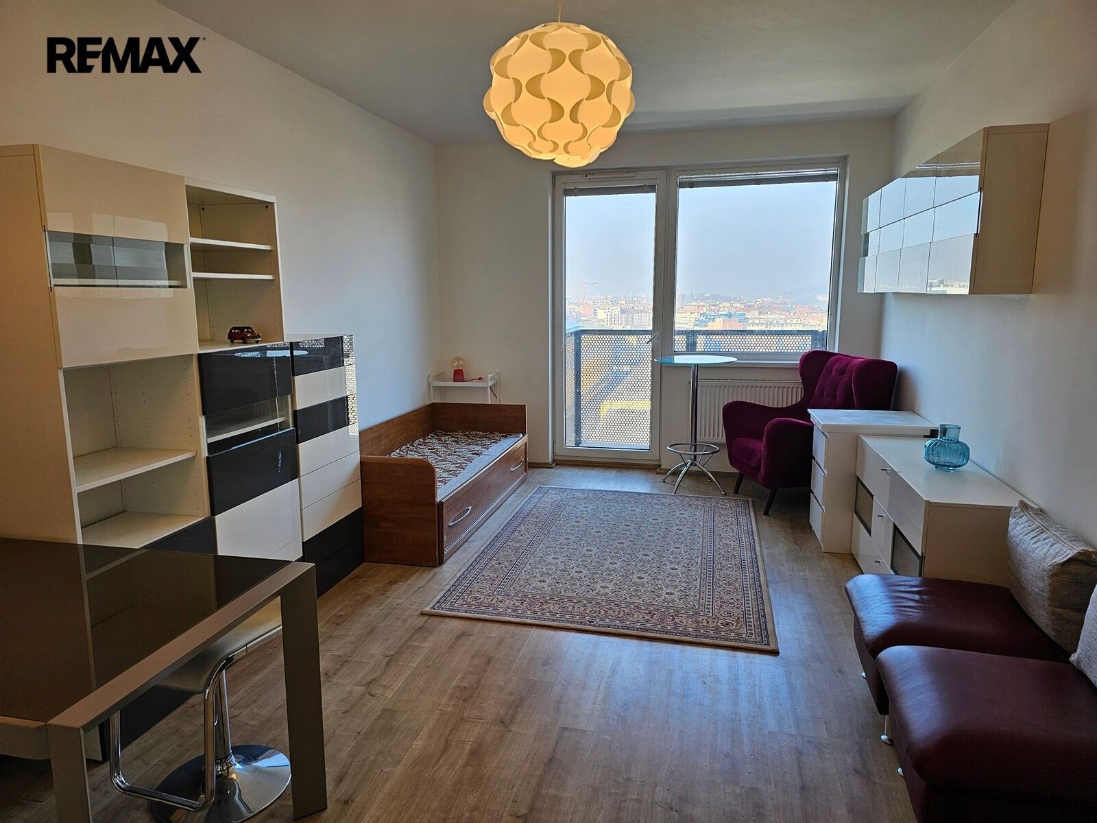 1+kk, Freyova 983, Praha Vysočany, 33 m² - 2