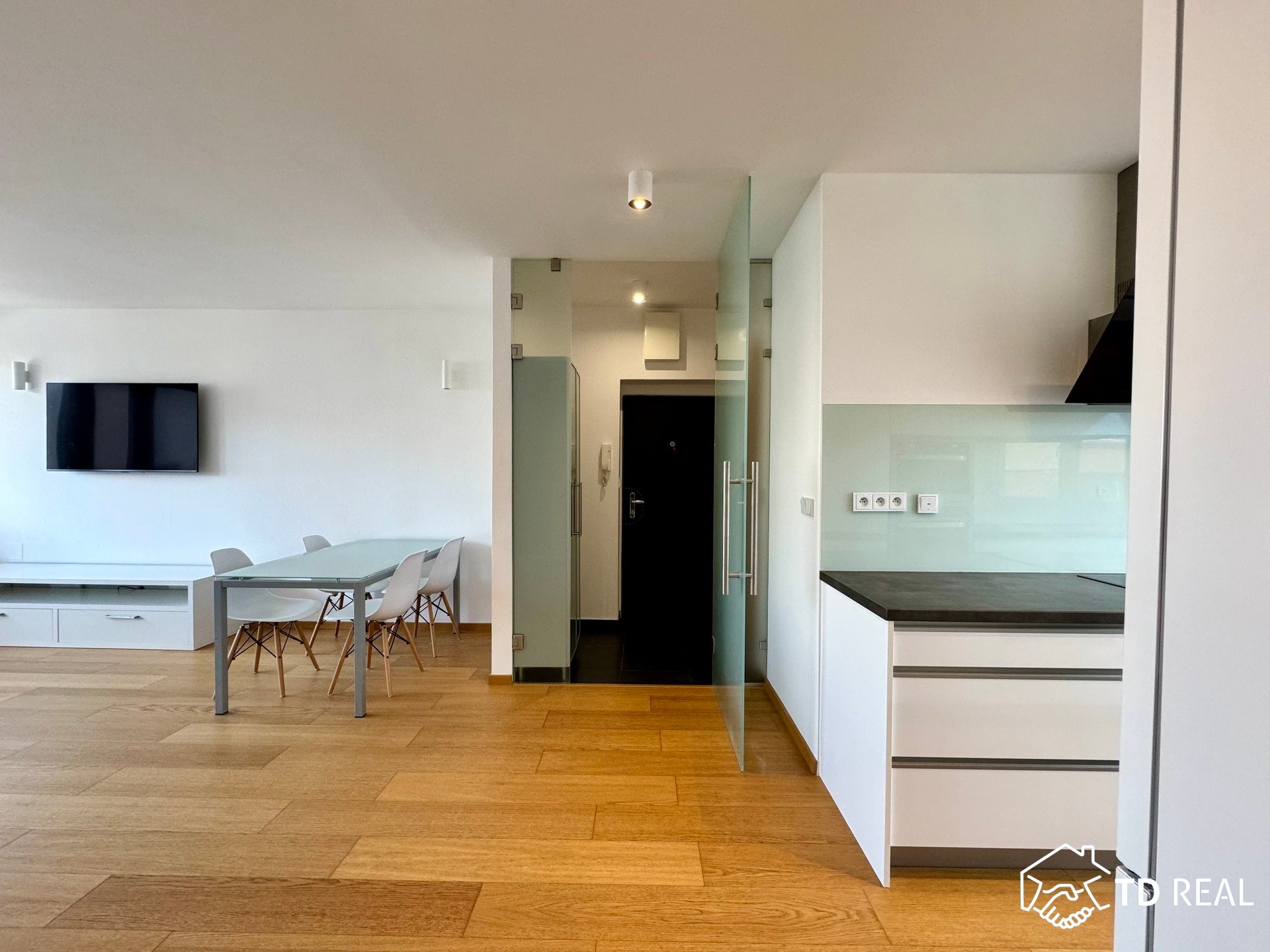 Pronájem byt 3+kk - Čelakovského, Blansko, 110 m² - 2
