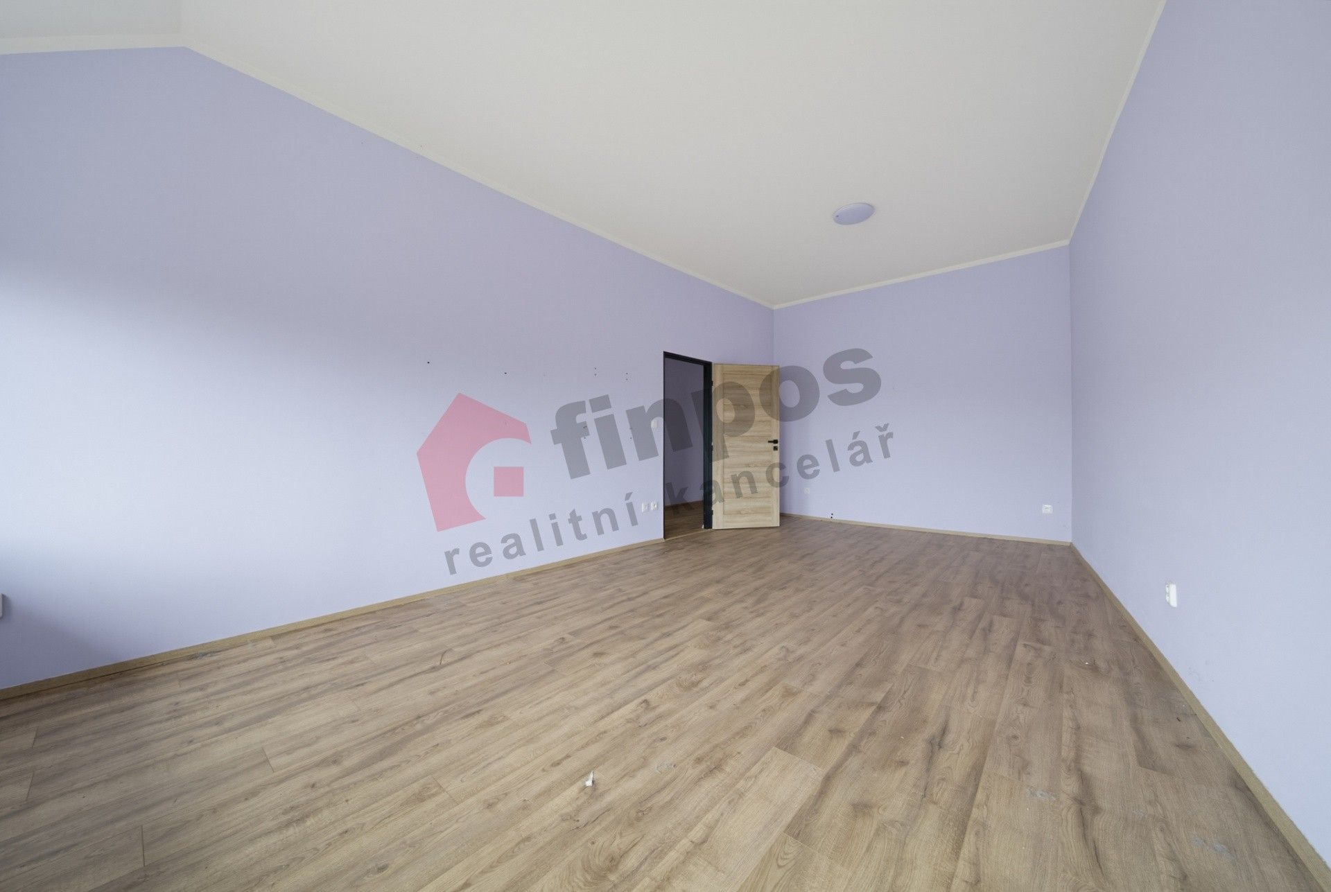 Byt 5+1 · 180 m² · Tyršovo náměstí 25, Divišov - 4