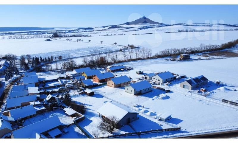 Rodinné domy, Černiv, 140 m²