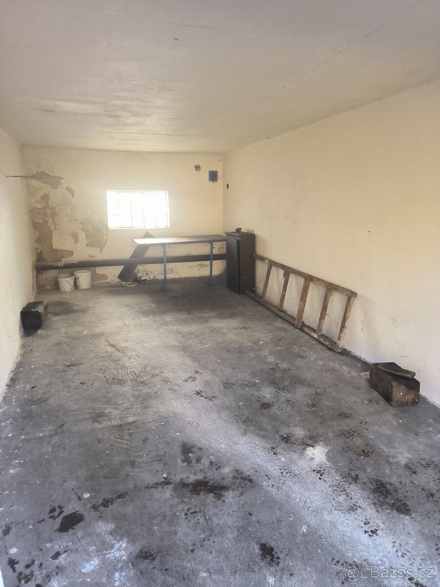 Prodej garáž - Ostrava, 700 30