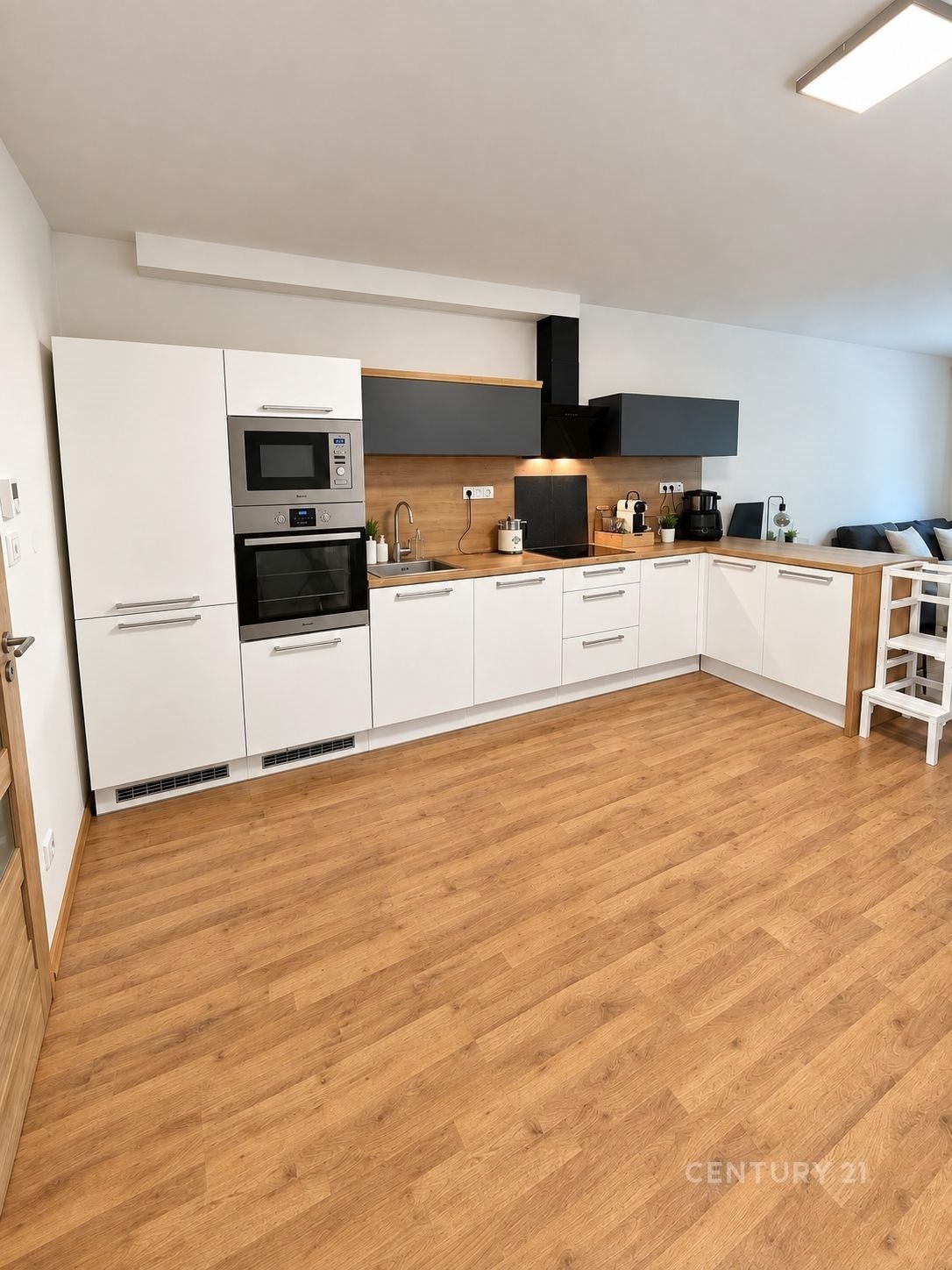 3+kk, V parku 695, Velké Popovice, 91 m²