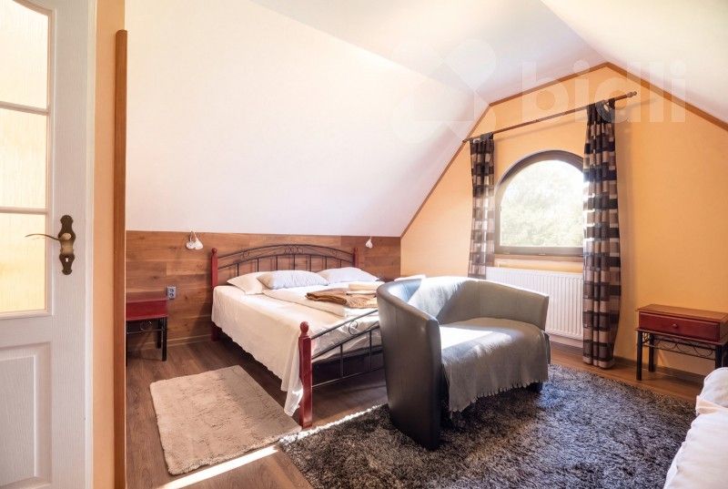 Prodej vila - Kersko 326, Hradištko, 370 m² - 5