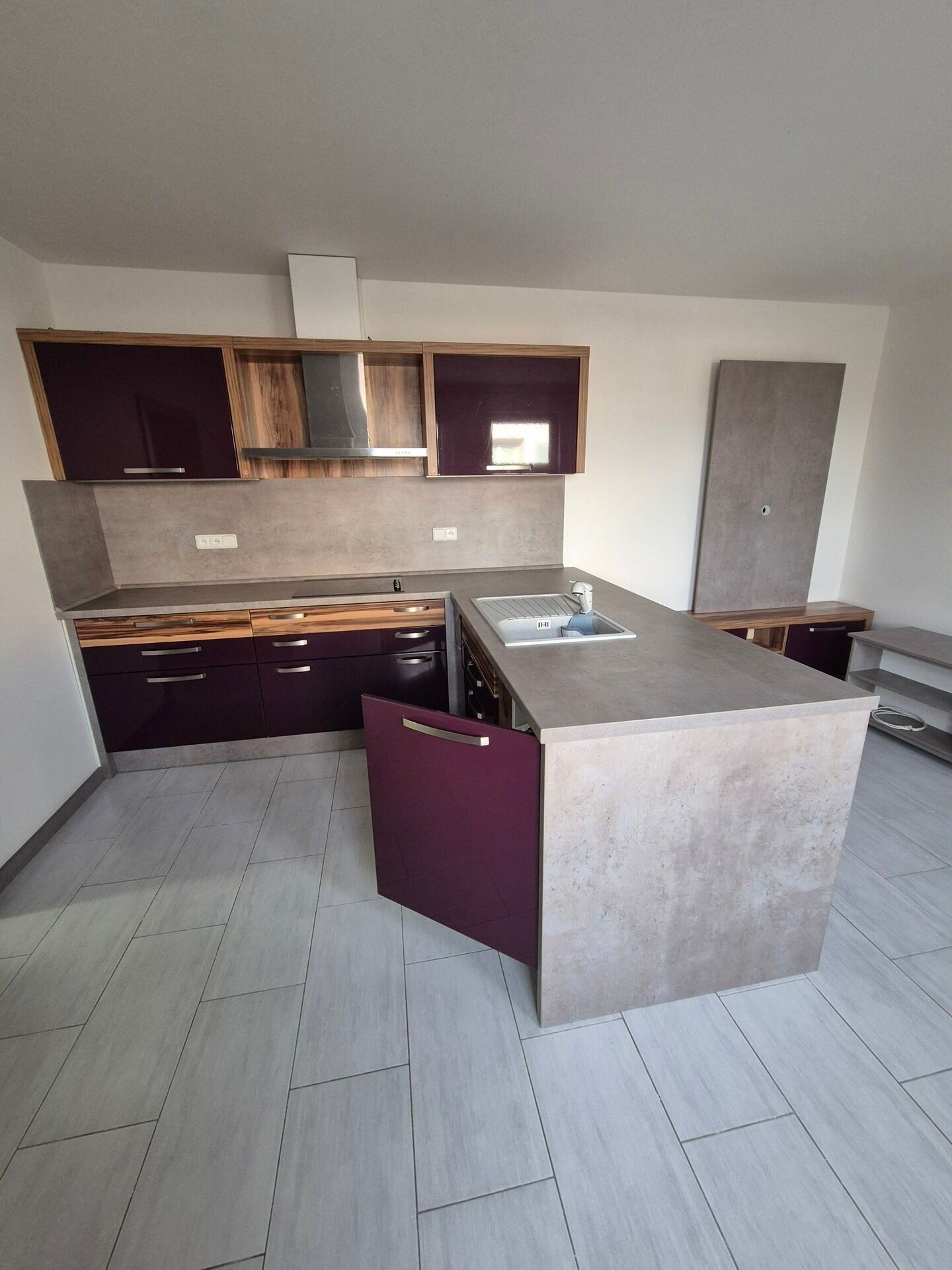 Pronájem byt 2+kk - Cyrila Boudy, Kladno, 40 m²