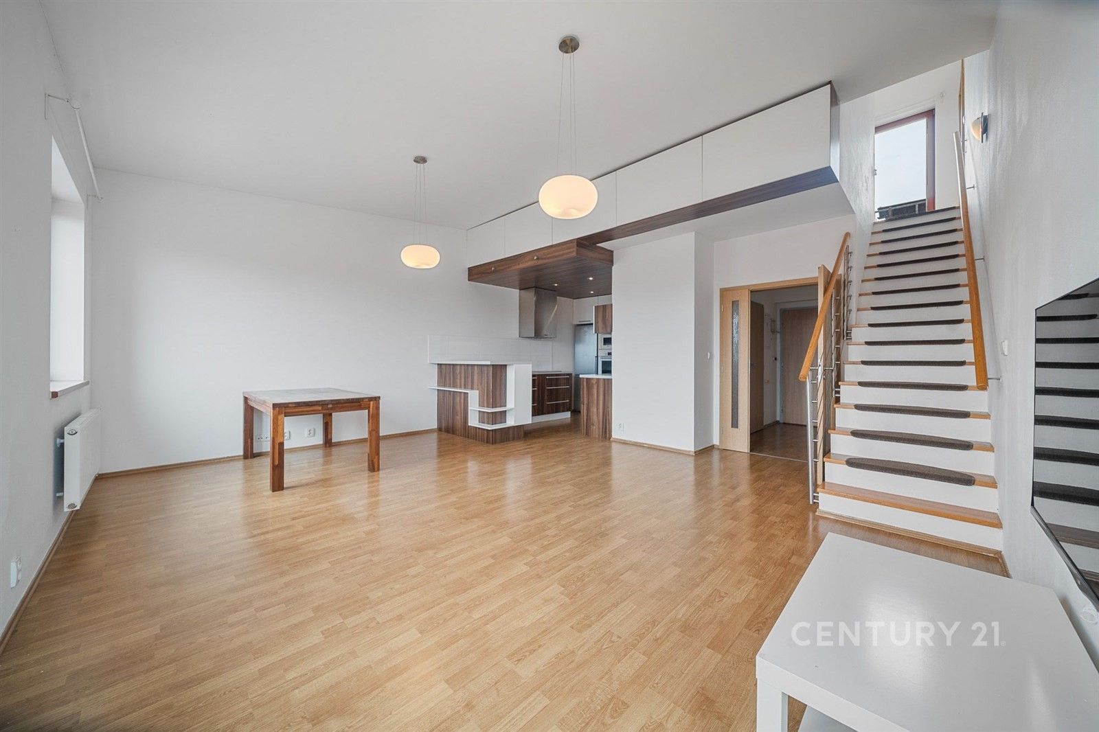 4+kk, Sedmikrásková 833, Praha Kolovraty, 122 m² - 1
