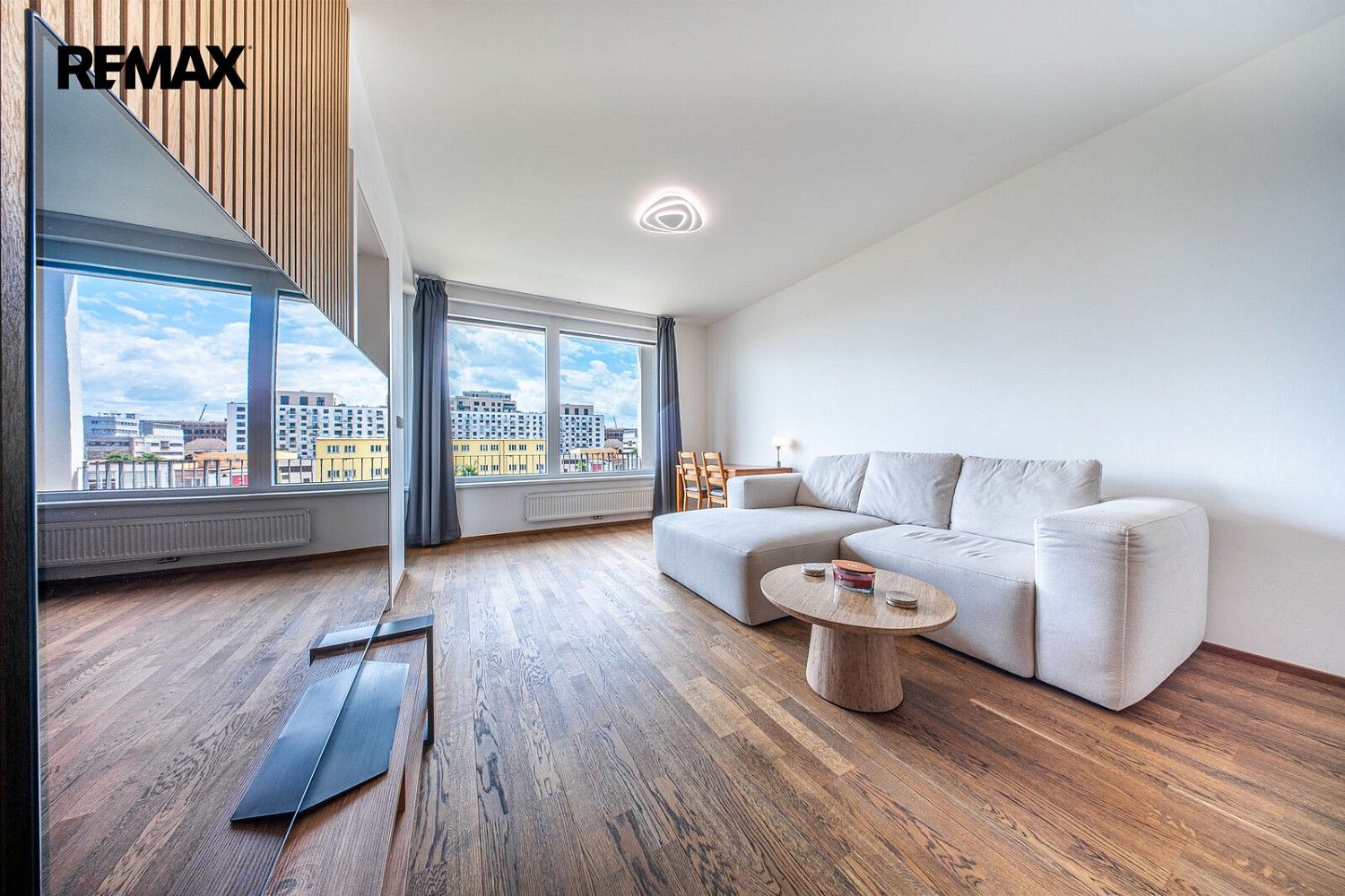 2+kk, Smržových, Praha 9 - Vysočany, 56 m² - 1