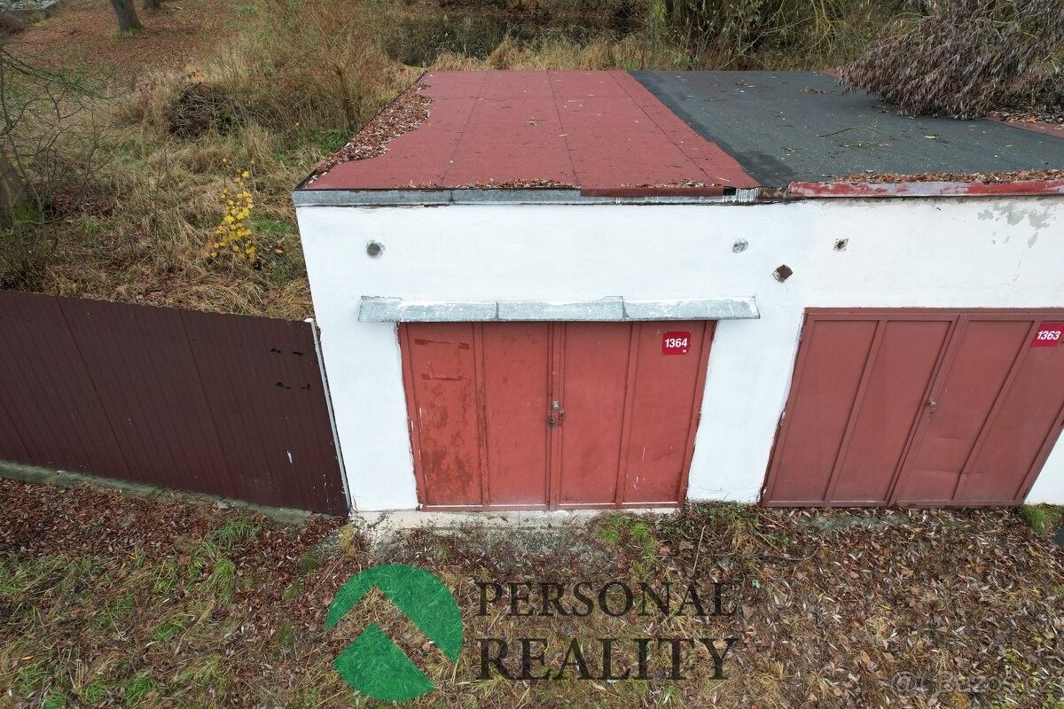 Garáže, Tábor, 390 03