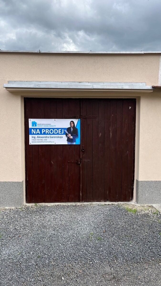 Garáže, Krupka, 417 42