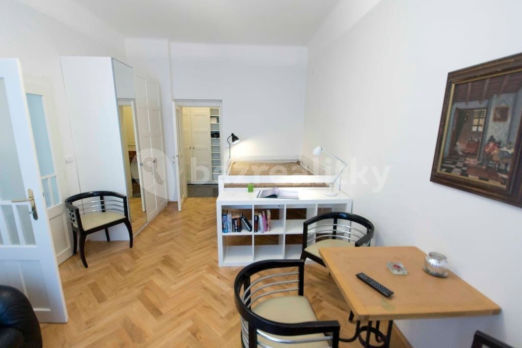 Byt 2+kk · 46 m² · Na Březince, Praha - Smíchov - 3