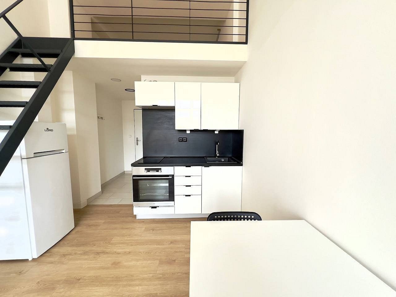 Byt 1+kk · 32 m² · Praha - Vysočany, okres Praha 9, Hlavní město Praha - 4